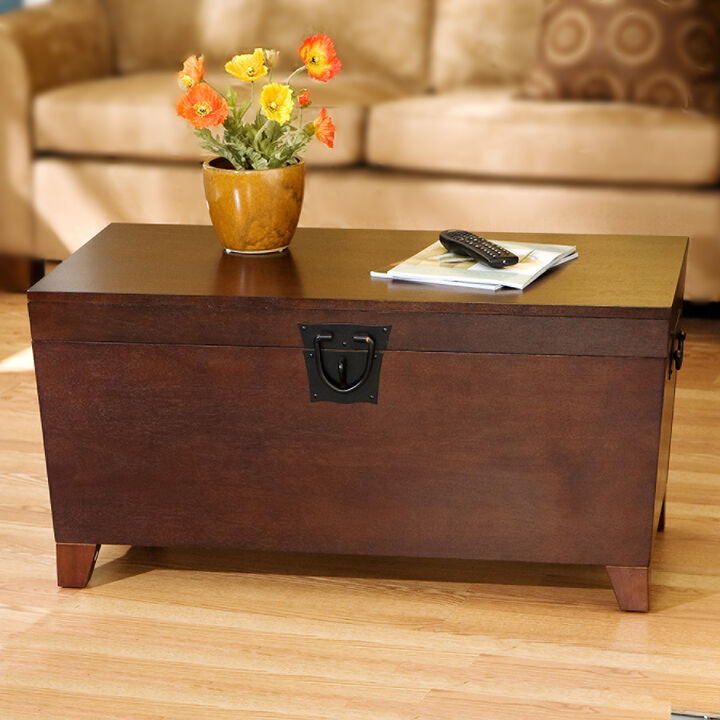 Edenbridge Cocktail Table Trunk