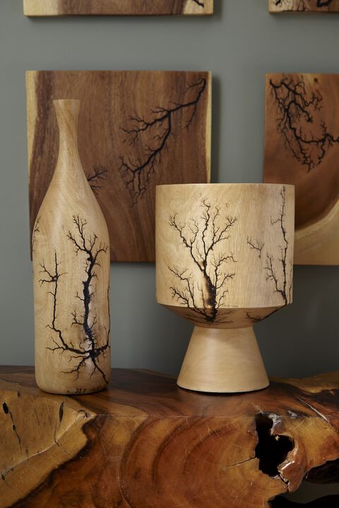 Lightning Cup Shape Vase