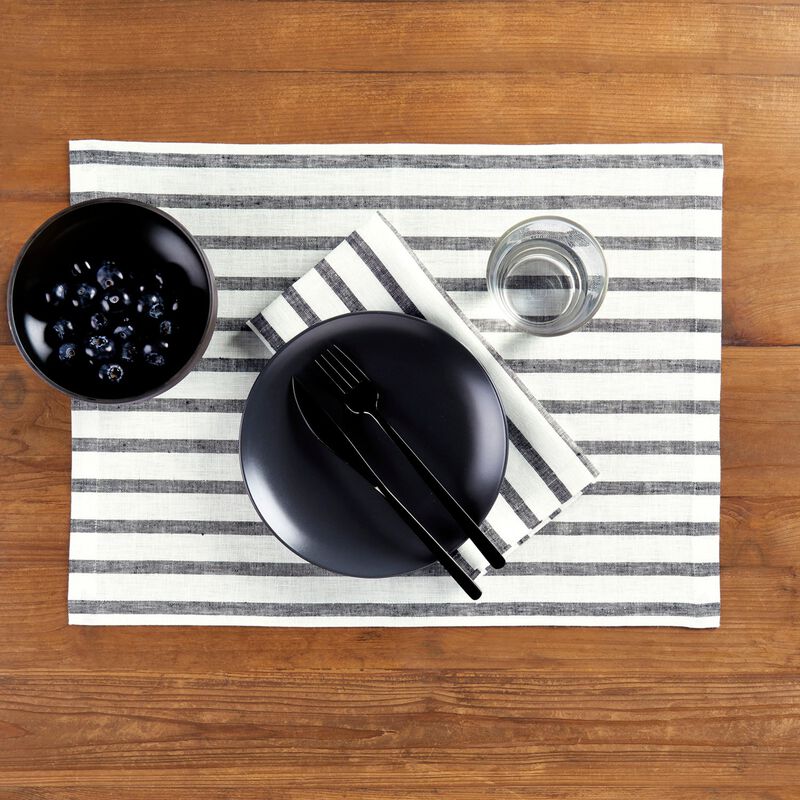 Solino Home 100% Pure Linen 14 x 19 Inch Placemats Set of 4 | Madison Stripe