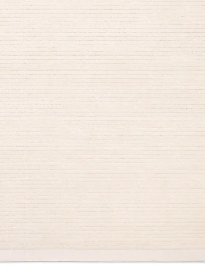 Racka Vayda White 4' x 6' Rug