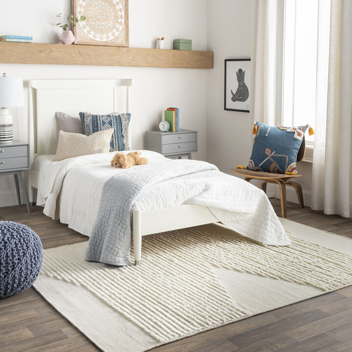 Apache APA-2301 2' x 3' White Rug