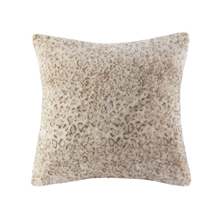 Gracie Mills Shawn Faux Brushed long Fur Square Pillow