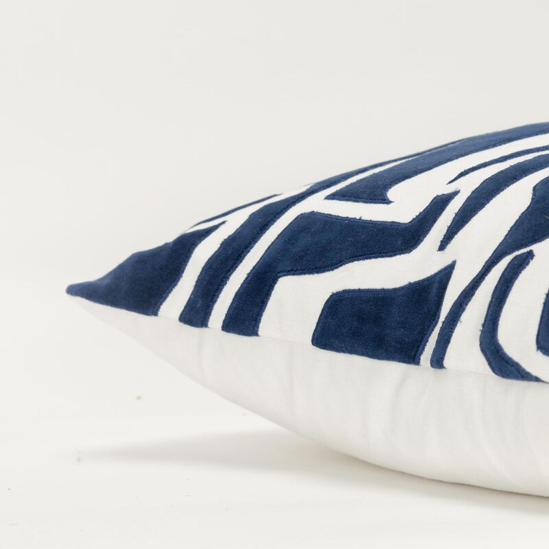 T21508 Pillow