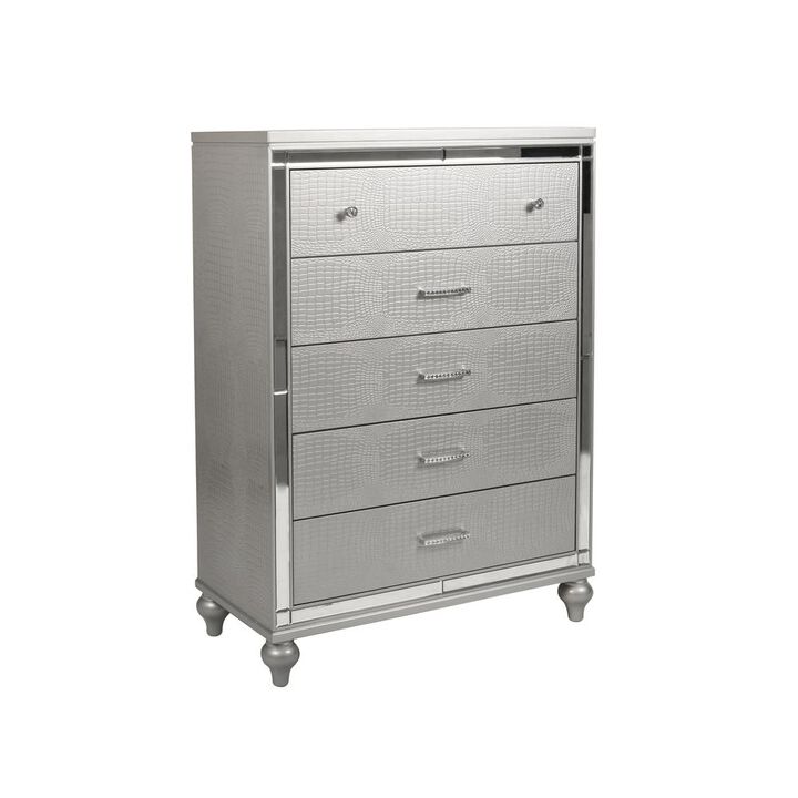 New Classic Furniture Furniture Valentine Solid Wood Chest with 5 Drawers in Silver