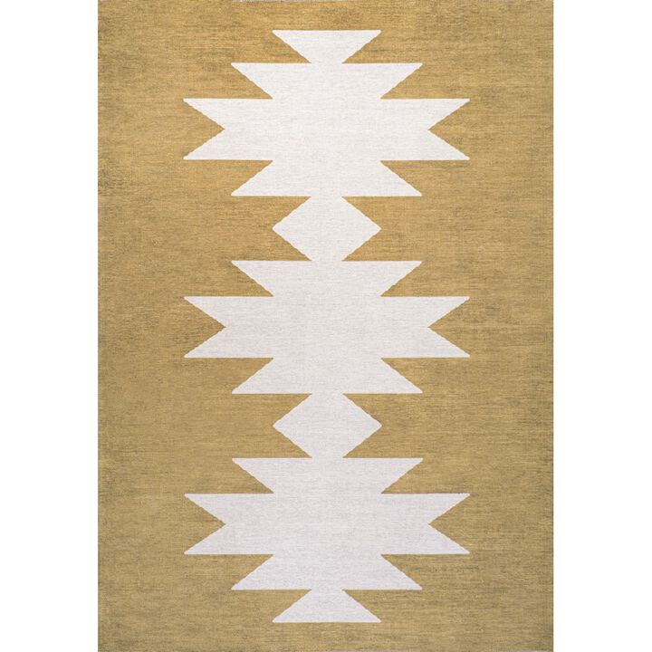 Chayton Minimalist Geometric Machine Washable Area Rug