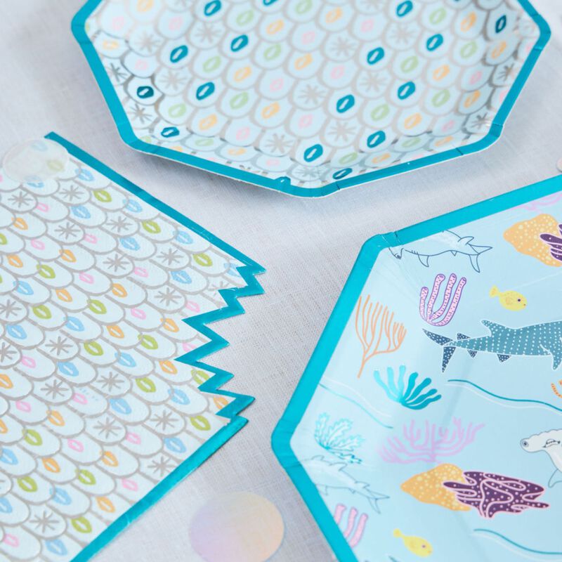 Ma Fete Sharks Paper Dessert Plates 7", (8)