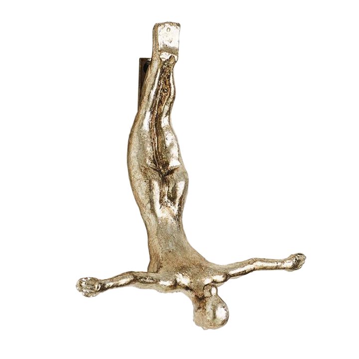 Wall Diver