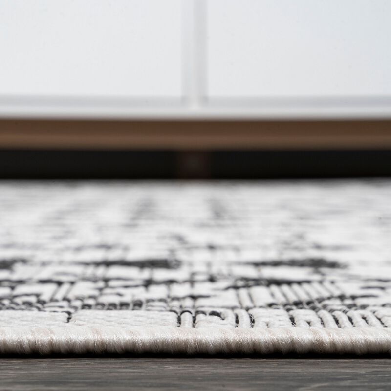 Tokay Bohemian Geometric Indoor/Outdoor Area Rug