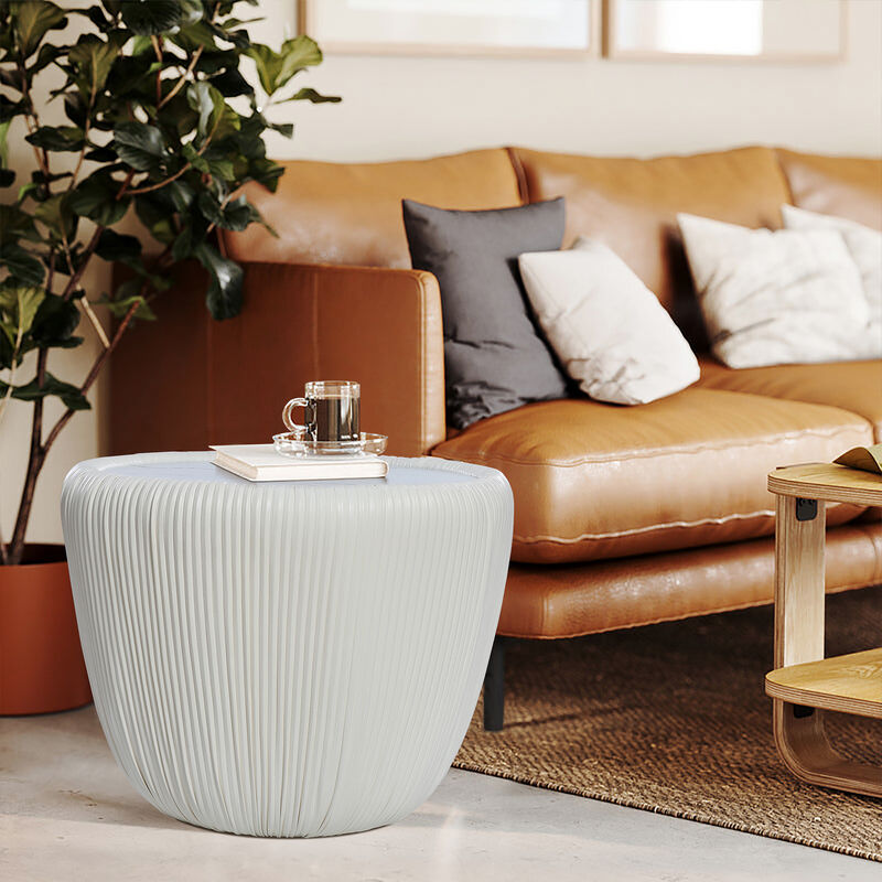 LuxenHome 15.8" H White Round Side Table