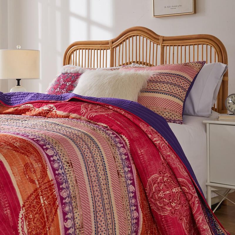 Greenland Home Aurora Reversible Pillow Sham - Standard 20x26", Pink