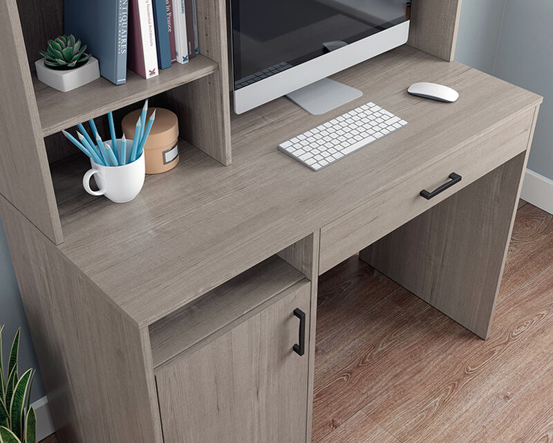 Beginnings Desk with Hutch