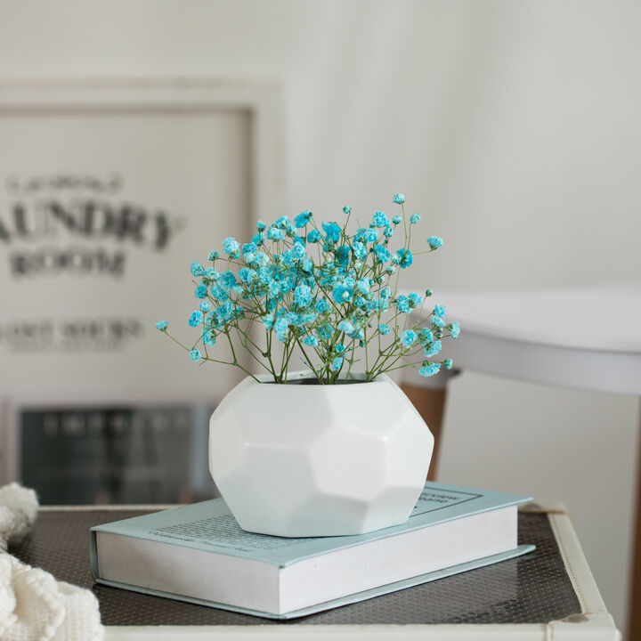 Uniquewise 4-In Honeycomb White Ceramic Table Vase - Modern, Bohemian and Minimalist Decorative Centerpiece for Weddings, Dining & Living Rooms, Offices and Interior Design Accessories