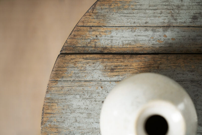 La Grange Prause Gate Leg Round Table
