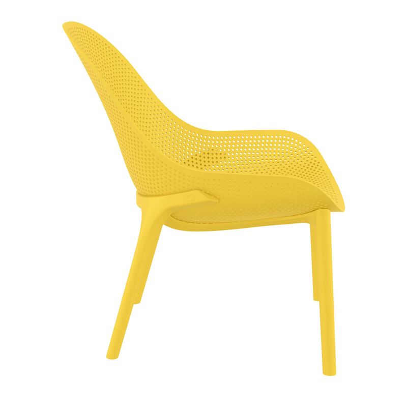 32.75" White Solid Patio Lounge Chair