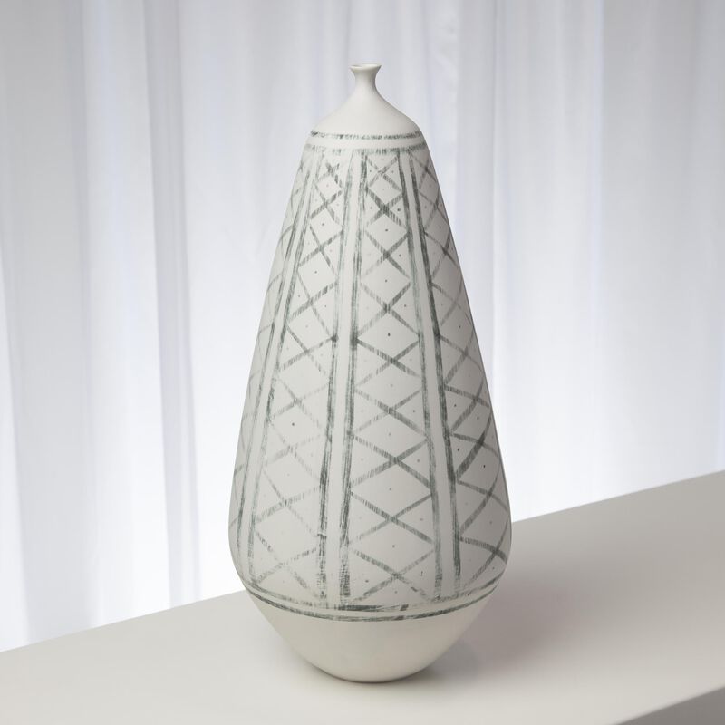 Grenz Vase