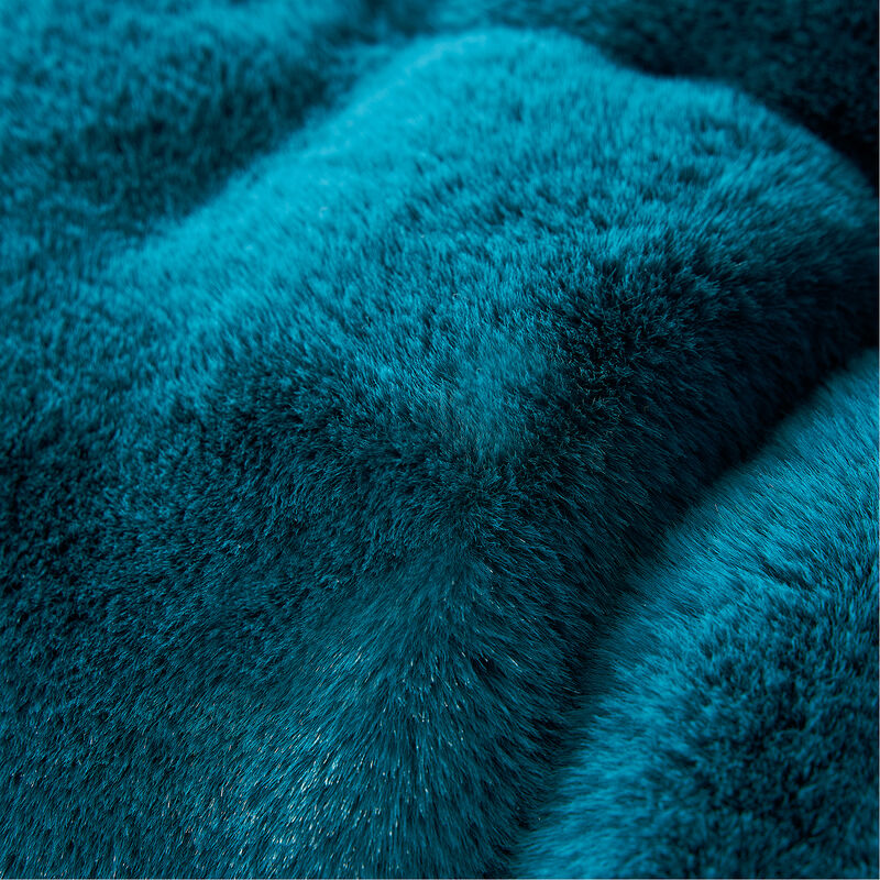 Chunky Bunny Yoga - Coma Inducer� Oversized Comforter Set