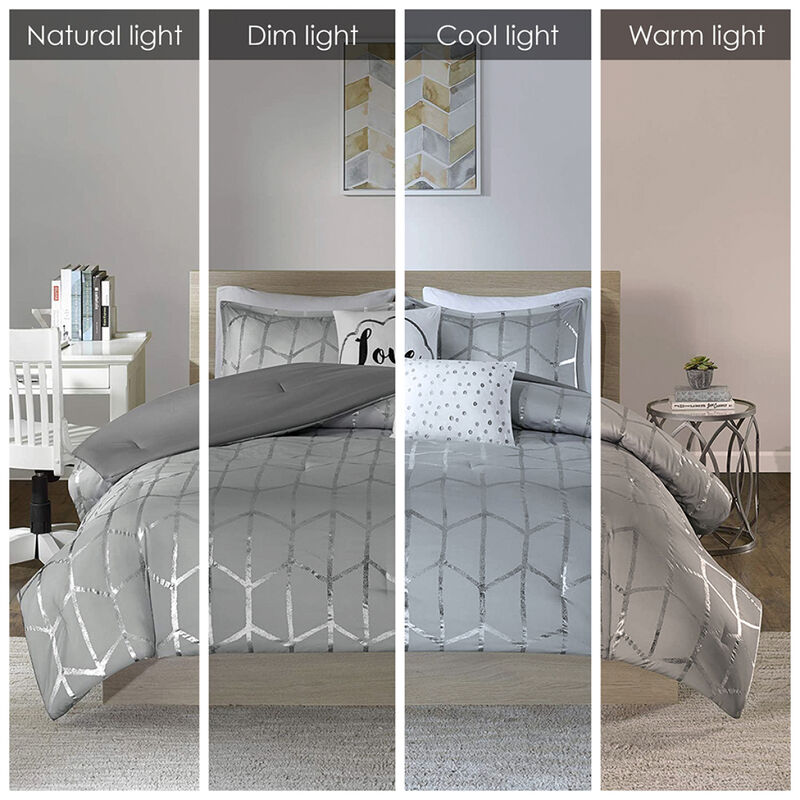 Raina Metallic Printed Duvet Cover Set