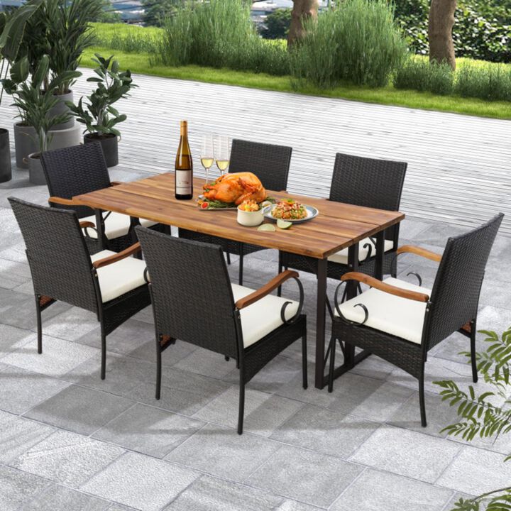 Hivvago Set of 2/4 Outdoor PE Wicker Chair with Acacia Wood Armrests