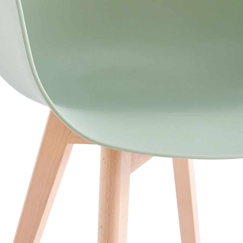 Set of 4 Scandinavian Dining Chairs with Wooden Legs