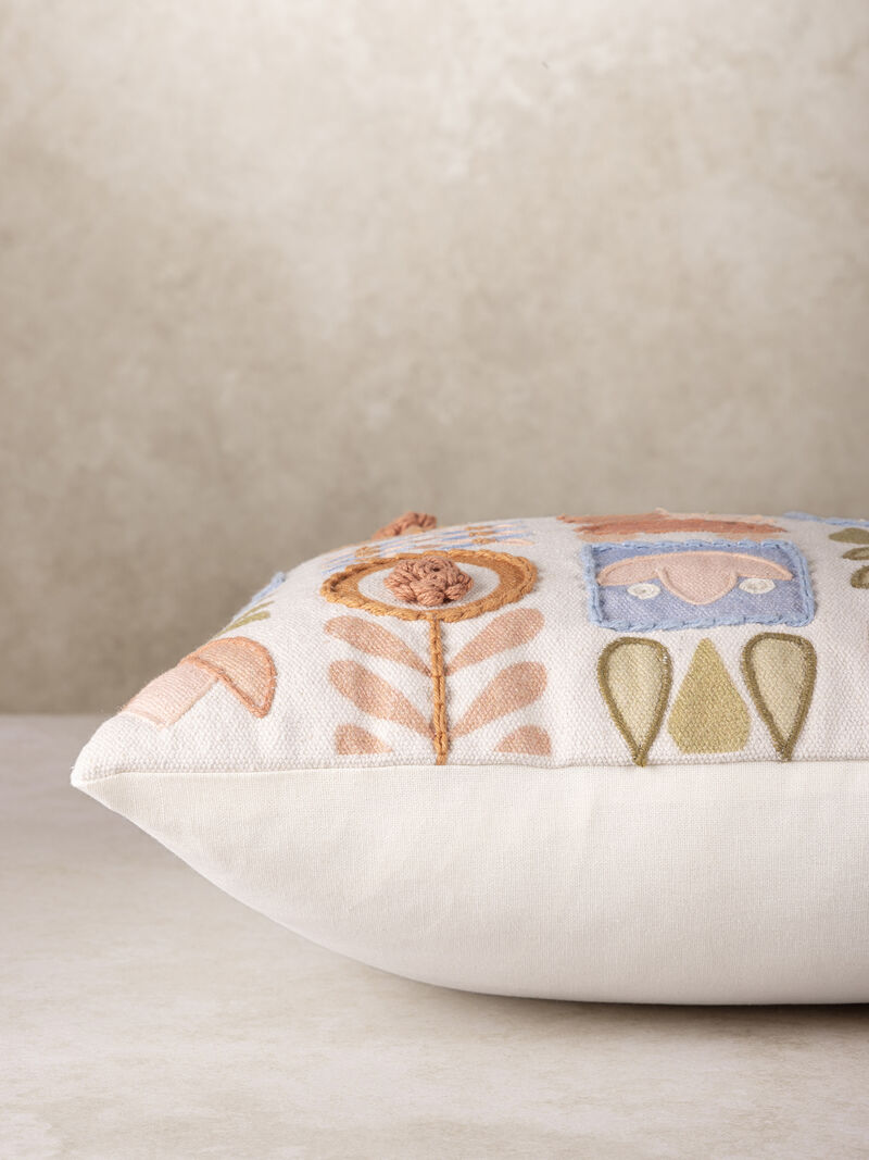 Fontana Pillow