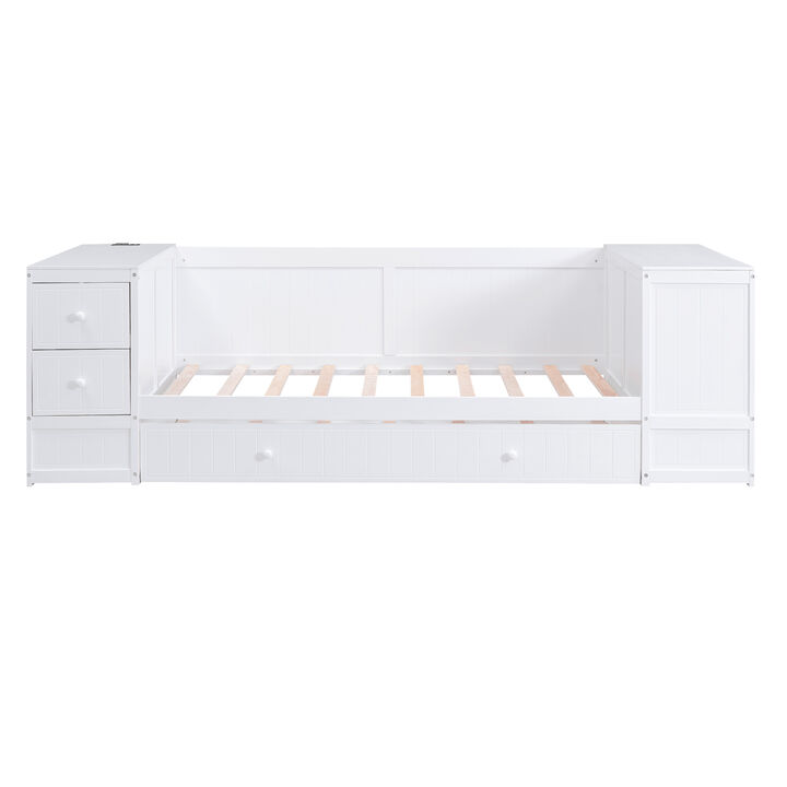 Merax Daybed Bed with Trundle and Charging Station