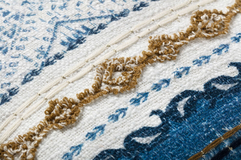 P0930 Blue/Natural 18"x18" Poly Pillow
