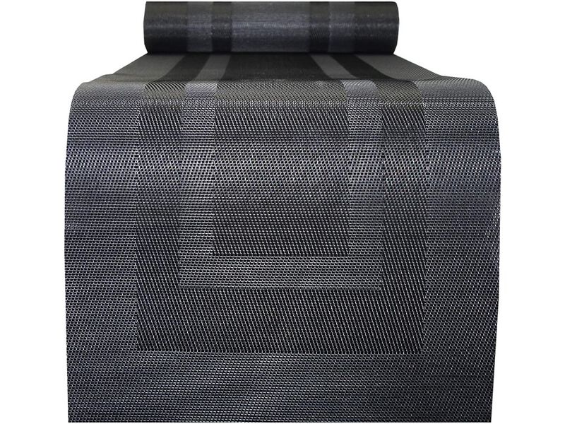 PIGCHCY Placemats with Matching Table Runner