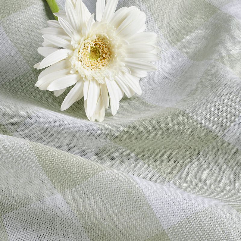 Solino Home 100% Pure Linen 14 x 19 Inch Placemats Set of 4 | Buffalo Check