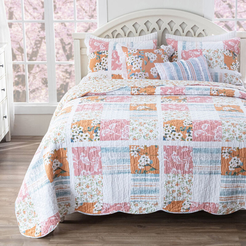 Greenland Home Everly Shabby Chic Floral Design 2 Pieces Quilt Set, Twin/XL, Blue
