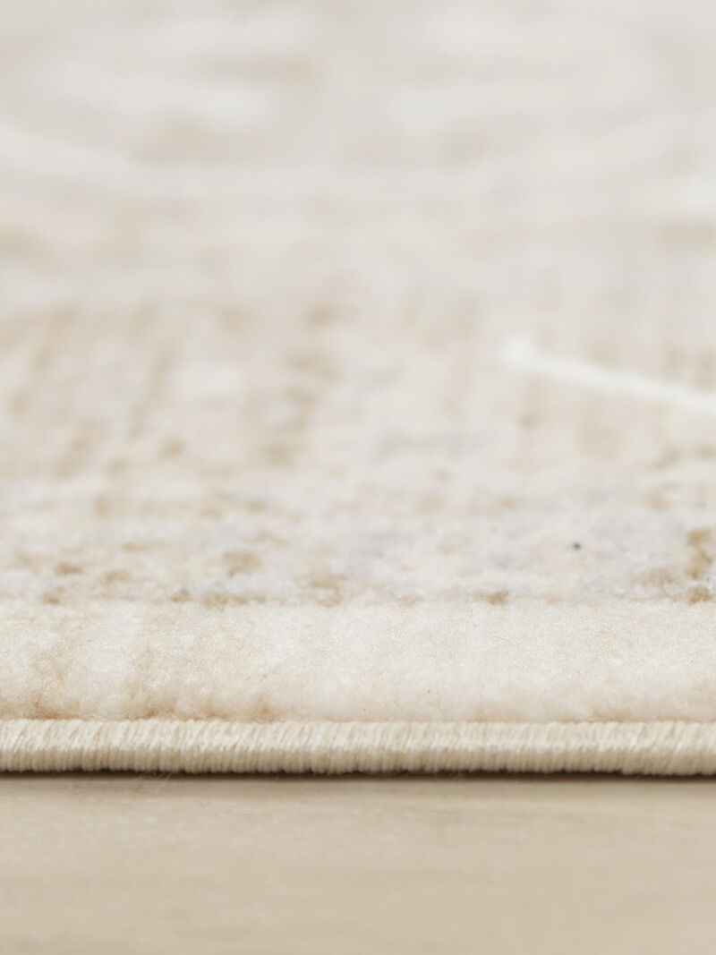 Iconic ICO764 3'11" x 5'6" Rug