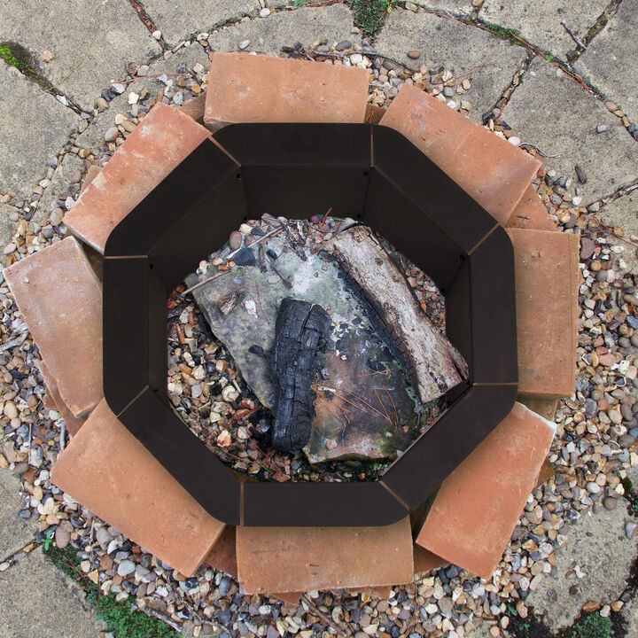 Sunnydaze 30 in Heavy-Duty Steel Octagon Above/In-Ground Fire Pit Liner
