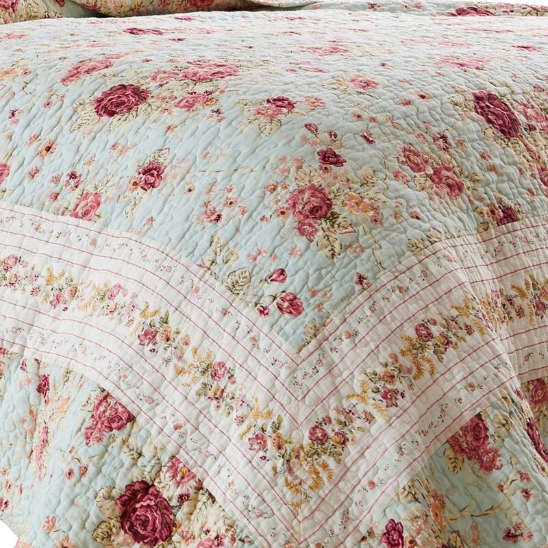 Rosle 2pc Twin Quilt and Pillow Sham Set, Scallop Edges, Floral Blue Cotton - Benzara