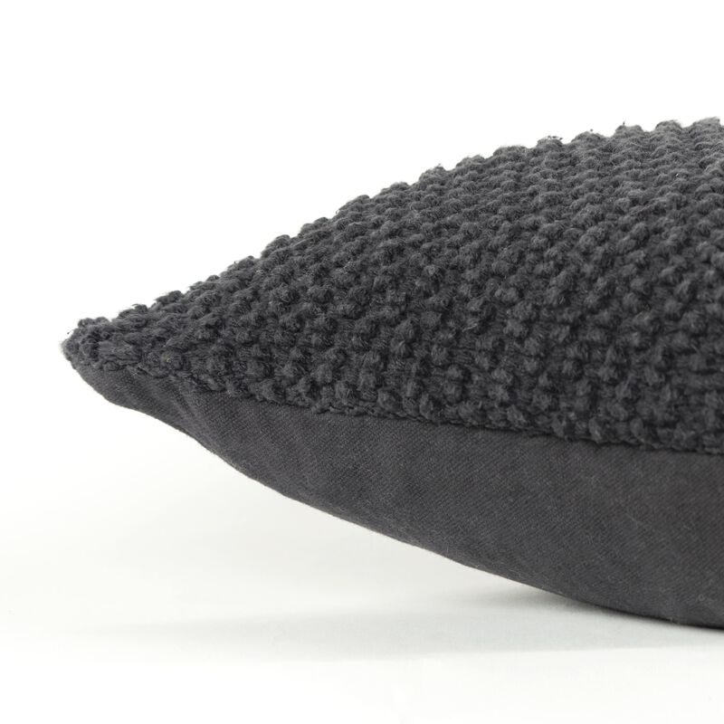 T19111 Pillow