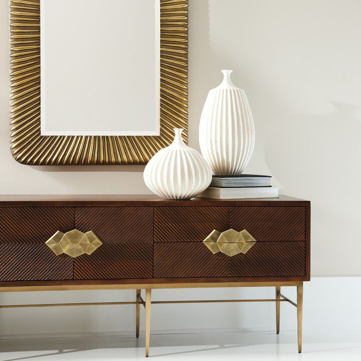 Sawtooth Vase-White small