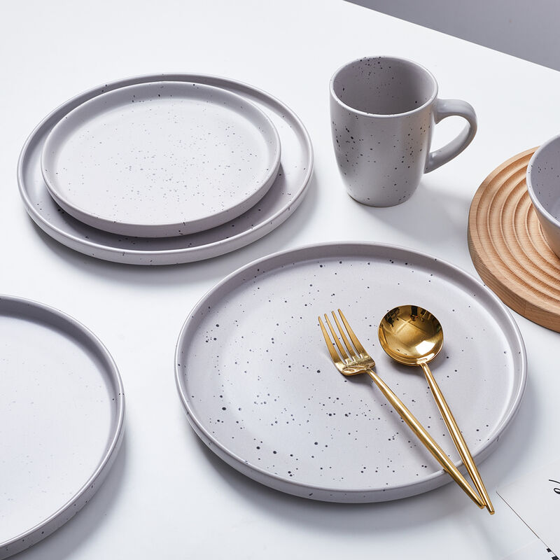 Stone Lain Jade Stoneware 16 Piece Dinnerware Set