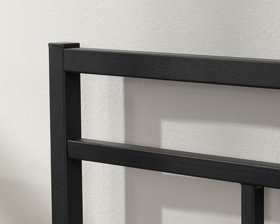 Cannery Bridge Queen Platform Bed