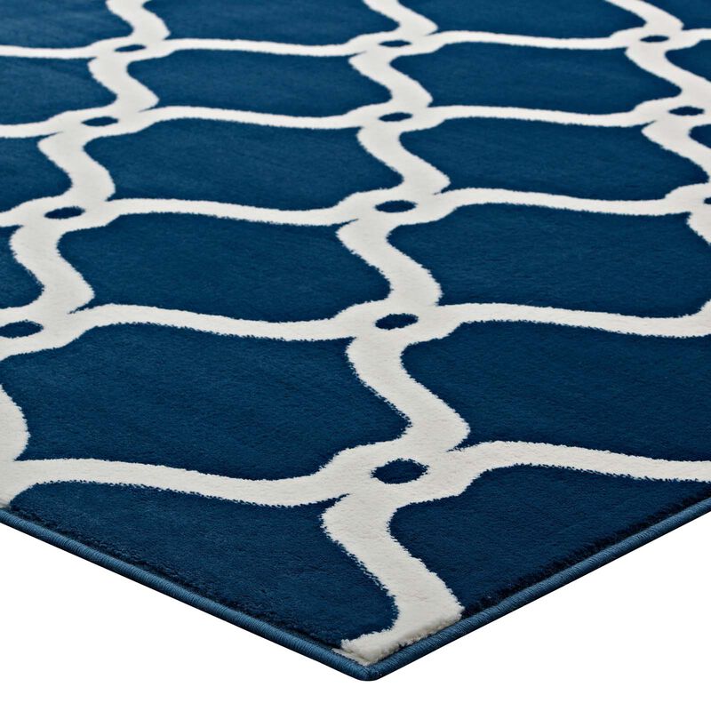 Beltara Chain Link Transitional Trellis 5x8 Area Rug - Moroccan Blue and Ivory