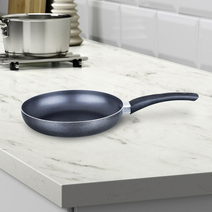 Brentwood Frying Pan Aluminum Non-Stick 9" in Gray