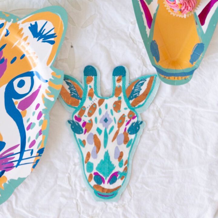 Ma Fete Giraffe Dinner Paper Napkins, (16)