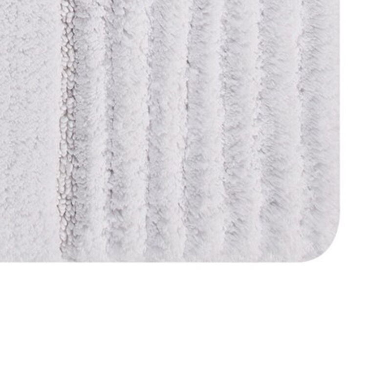 Knightsbridge Chakkar Board 220 GSF Non Skid Back Bath Rug 17 x 24 - White