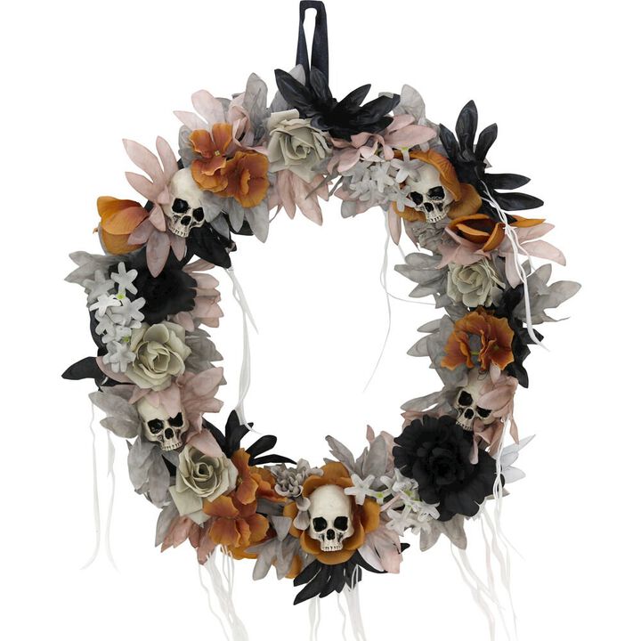 Haunted Hill Farm 22 Skull Wreath