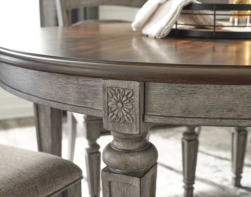 Lodenbay Dining Table