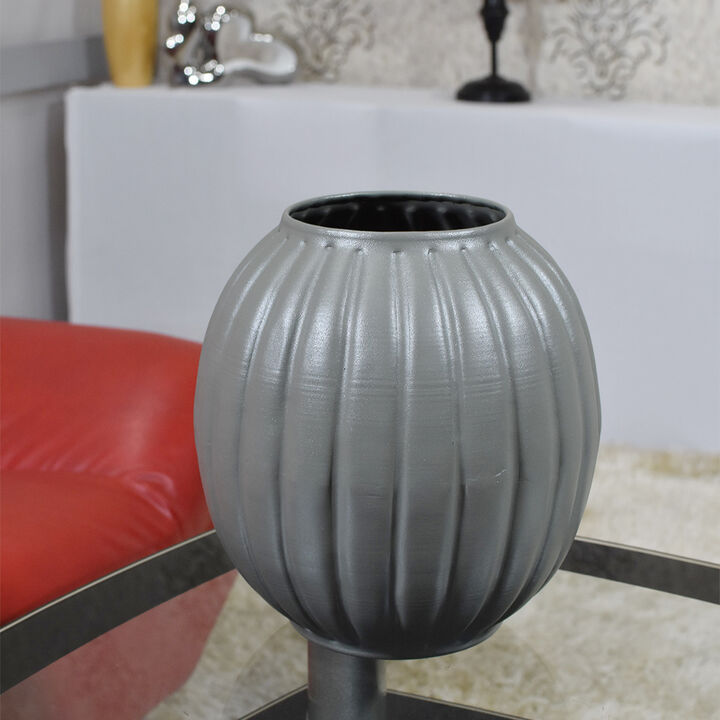 Handmade Iron Geometric Dull Green Bouquet Vase For Indoor & Outdoor Use BBH Homes