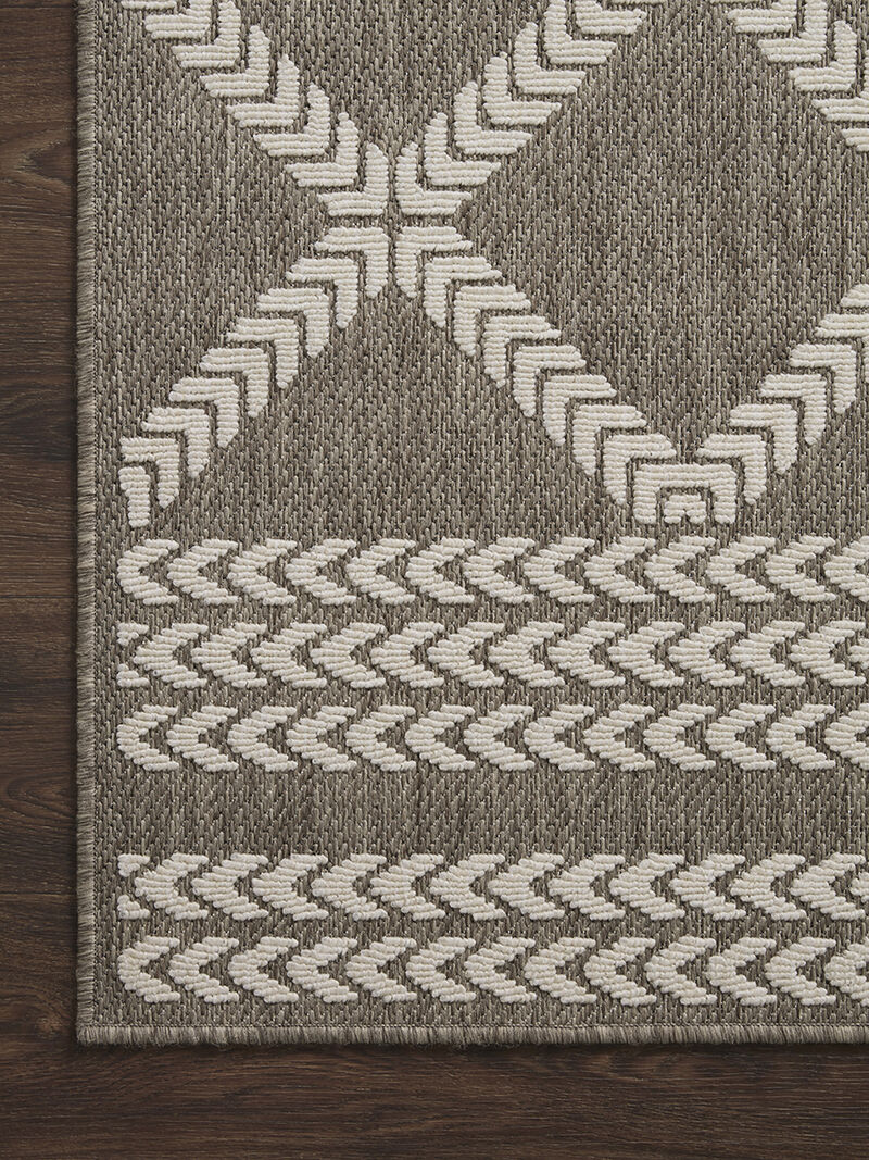 Rainier RAI05 Natural/Ivory 3'11" x 5'11" Rug
