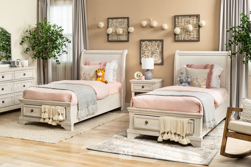 Robbinsdale Sleigh Bed