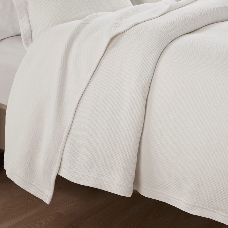 Gracie Mills Derick 3-Piece Cotton Matelasse Coverlet Set