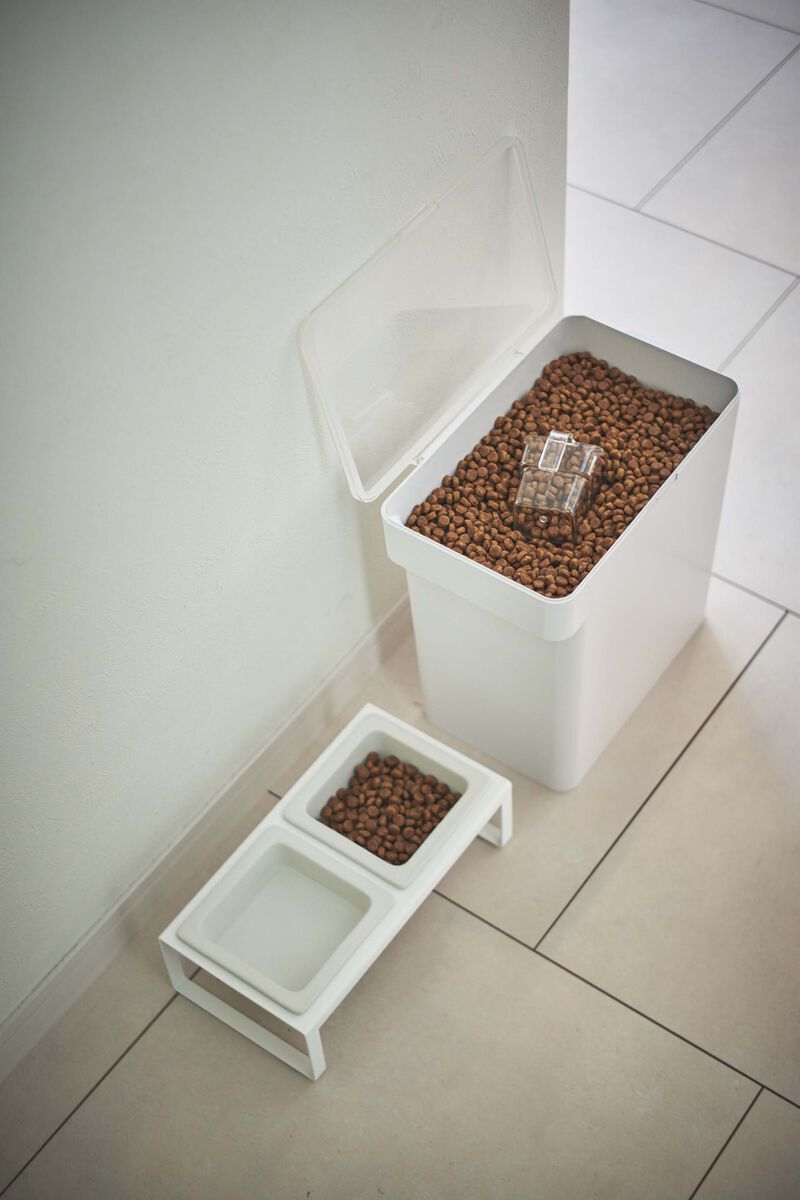 Airtight Pet Food Container - Three Sizes