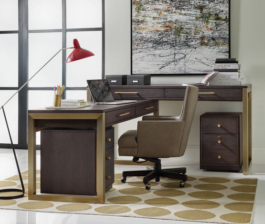 Curata Freestanding Desk