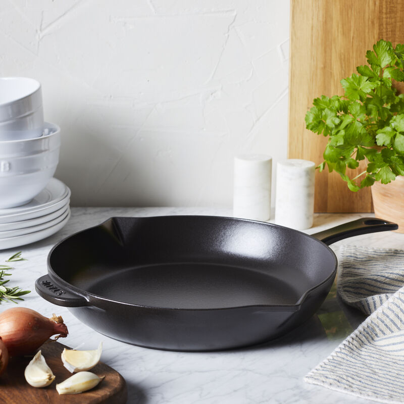 Staub Cast Iron 10-inch Fry Pan - Dark Blue