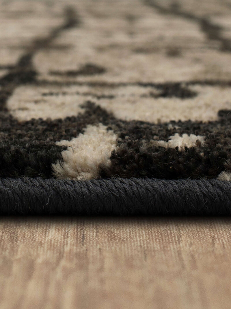 Expressions by Scott Living Elan Oyster 2' X 3' Rug